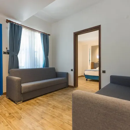 Otel Risus Garden Marina 3*