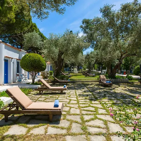 Risus Garden Marina Otel 3*