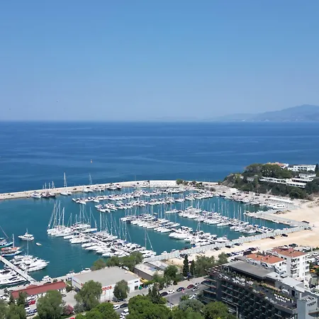 Risus Garden Marina 3*