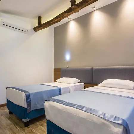 Отель Risus Garden Marina 3*