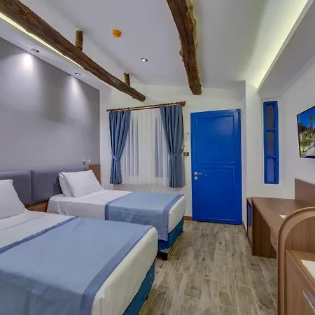 Risus Garden Marina Отель 3*