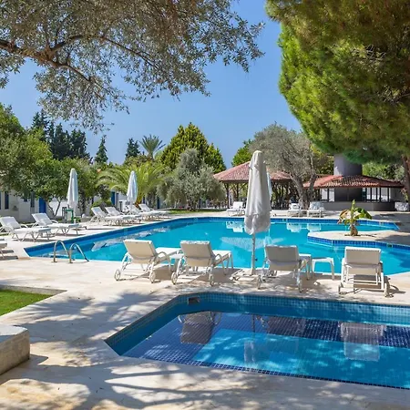 Отель Risus Garden Marina Кушадасы