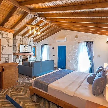 Risus Garden Marina 3*