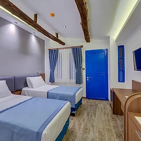 Risus Garden Marina 3*
