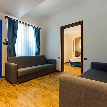Risus Garden Marina 3*